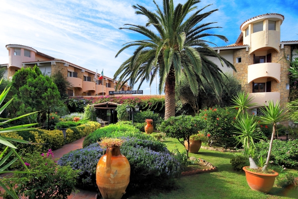 Grand Hotel Smeraldo Beach ITI Hotels (Baja Sardinia, Arzachena)